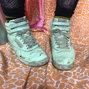 Pastel Neon Green Retro Reebok Sneakers